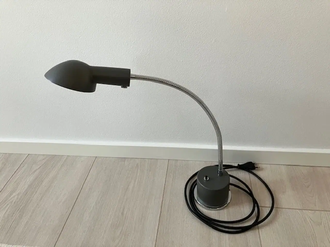 Billede 4 - Asger BC-140 Grå retro skrivebordslampe