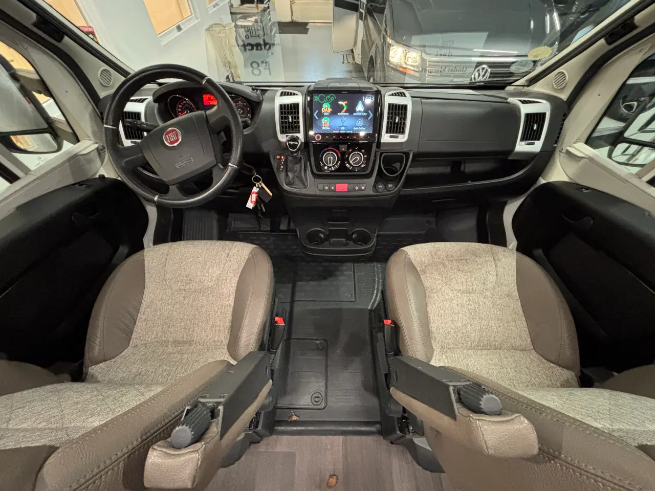 Billede 16 - Autocamper til salg - Adria 670 DL Matrix Plus