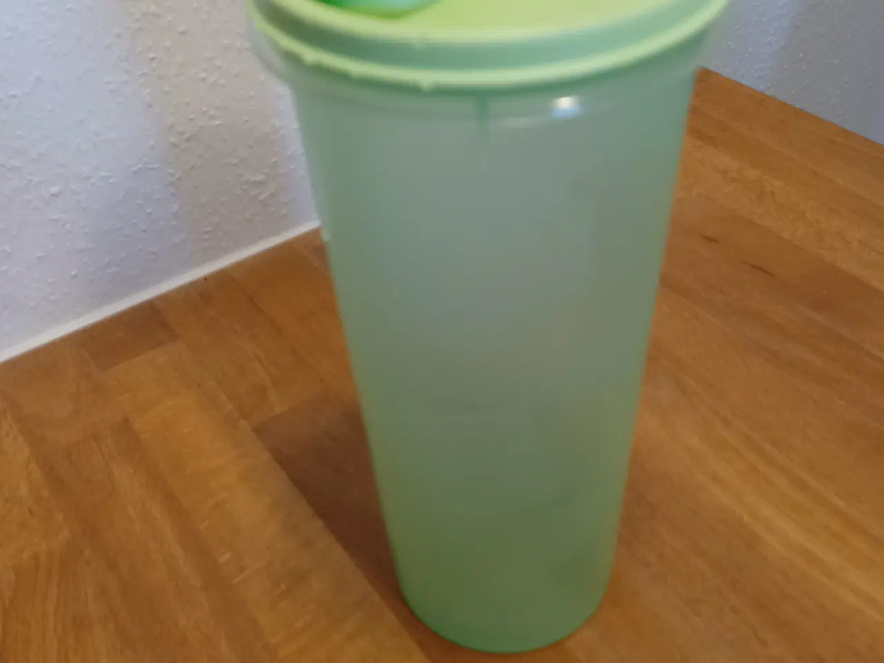 Billede 1 - Tupperware kande 