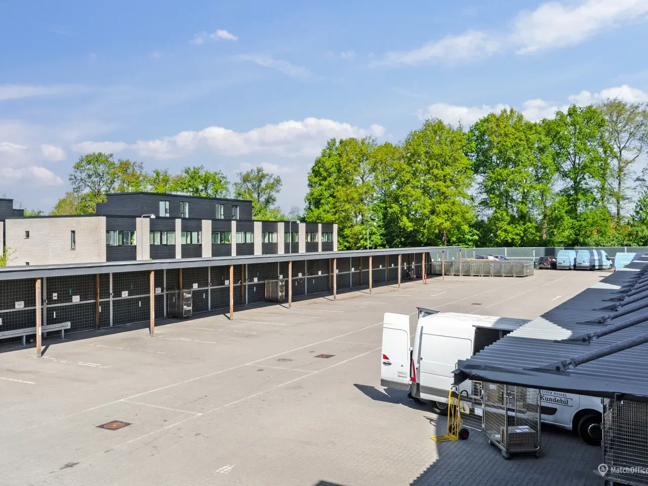 Billede 9 - Lager-og kontorlokaler med indhegnet gårdareal