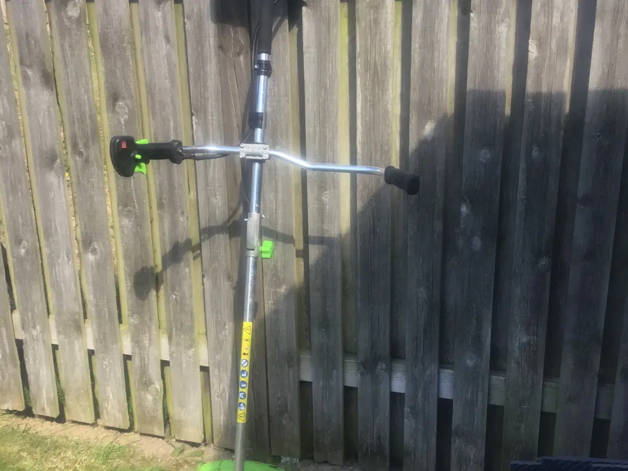 Billede 1 - Busk rydder 