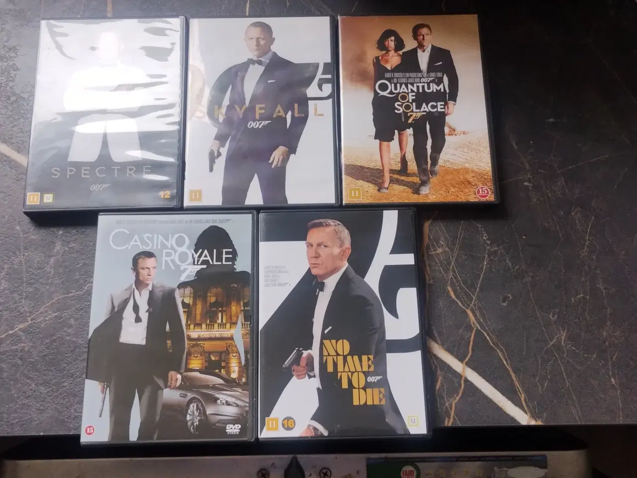 Billede 1 - James Bond 