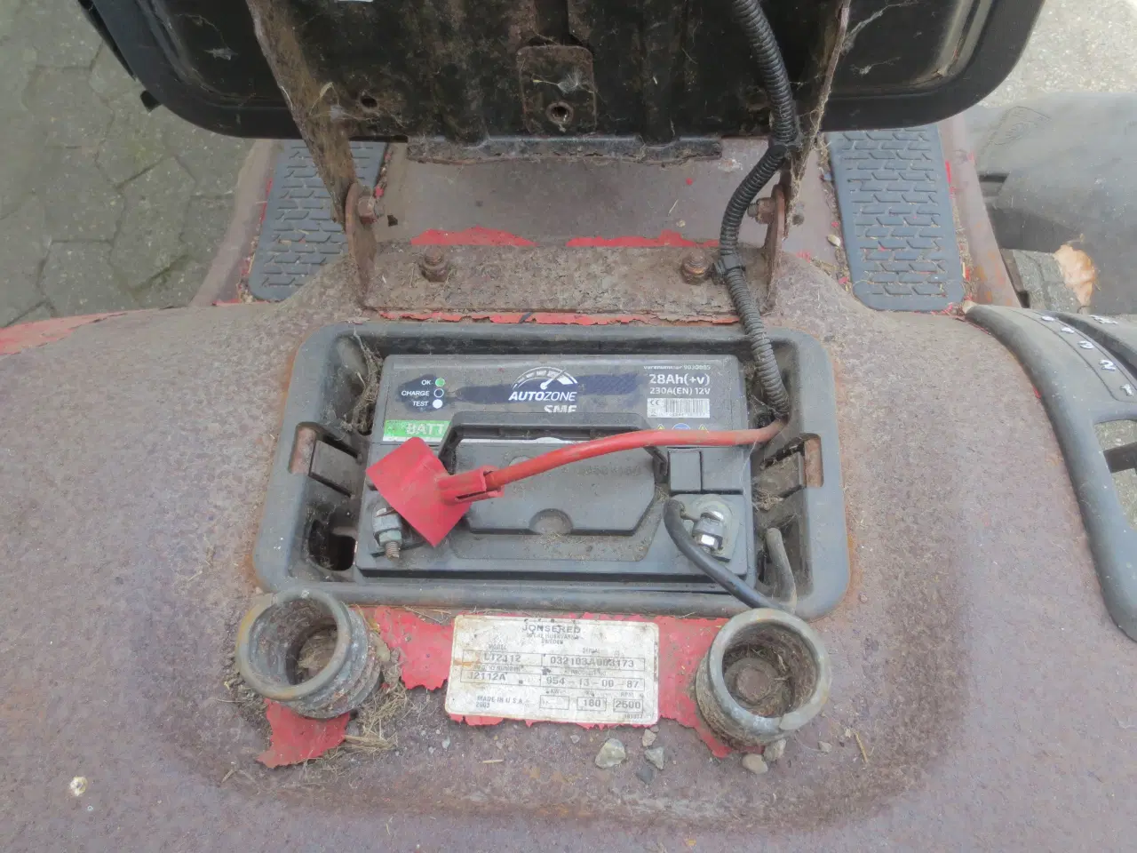 Billede 7 - 1 stk Havetraktor Jonsered Model LT 2112