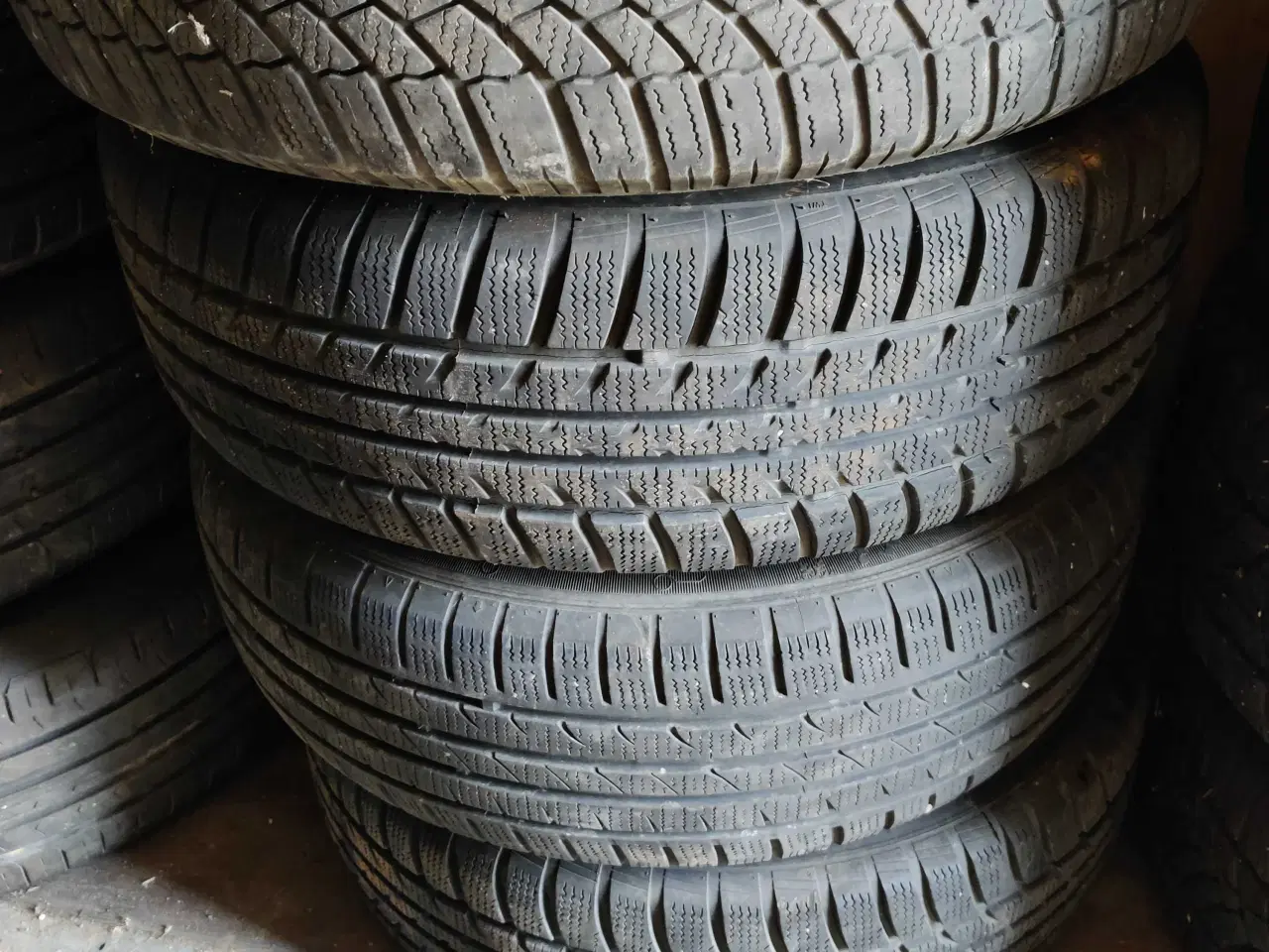 Billede 2 - Saab 900 vinterdæk