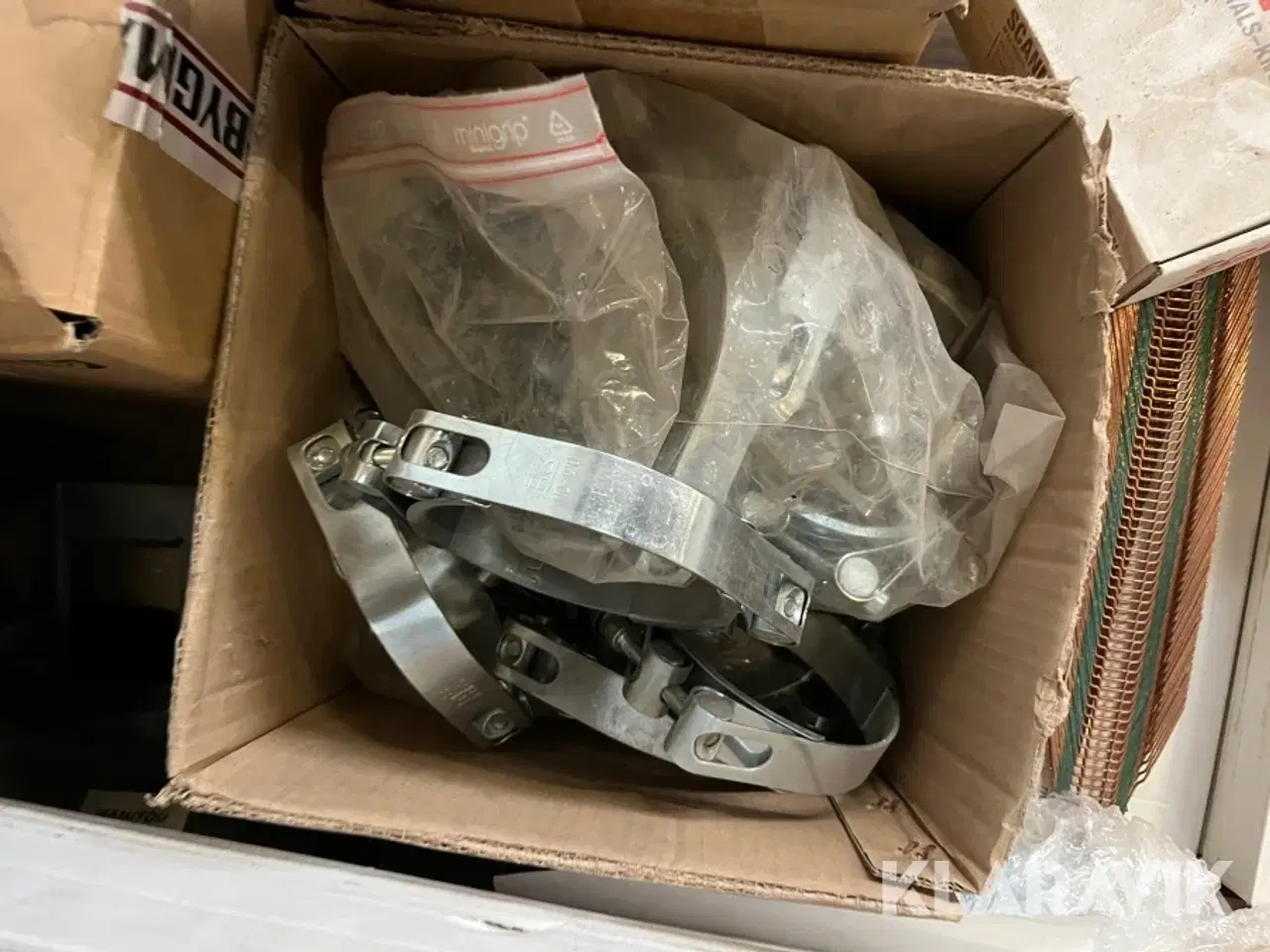 Billede 12 - Lot - reservedele, mejsler, hydraulikslanger og øvrigt