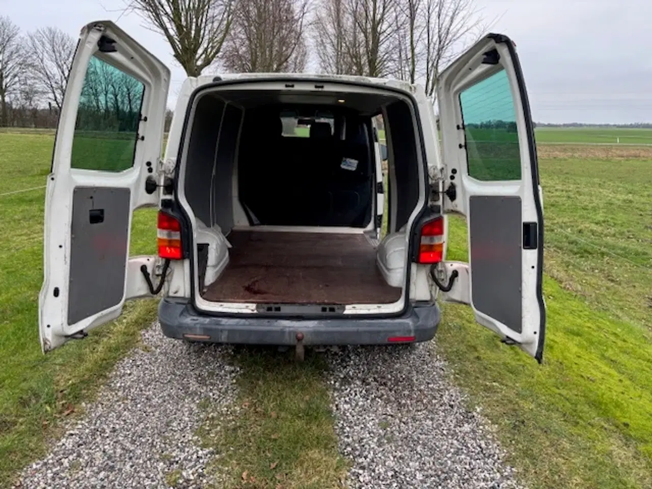 Billede 5 - VW Transporter 2,5 TDi 130 Kassevogn lang 5d Nysyn