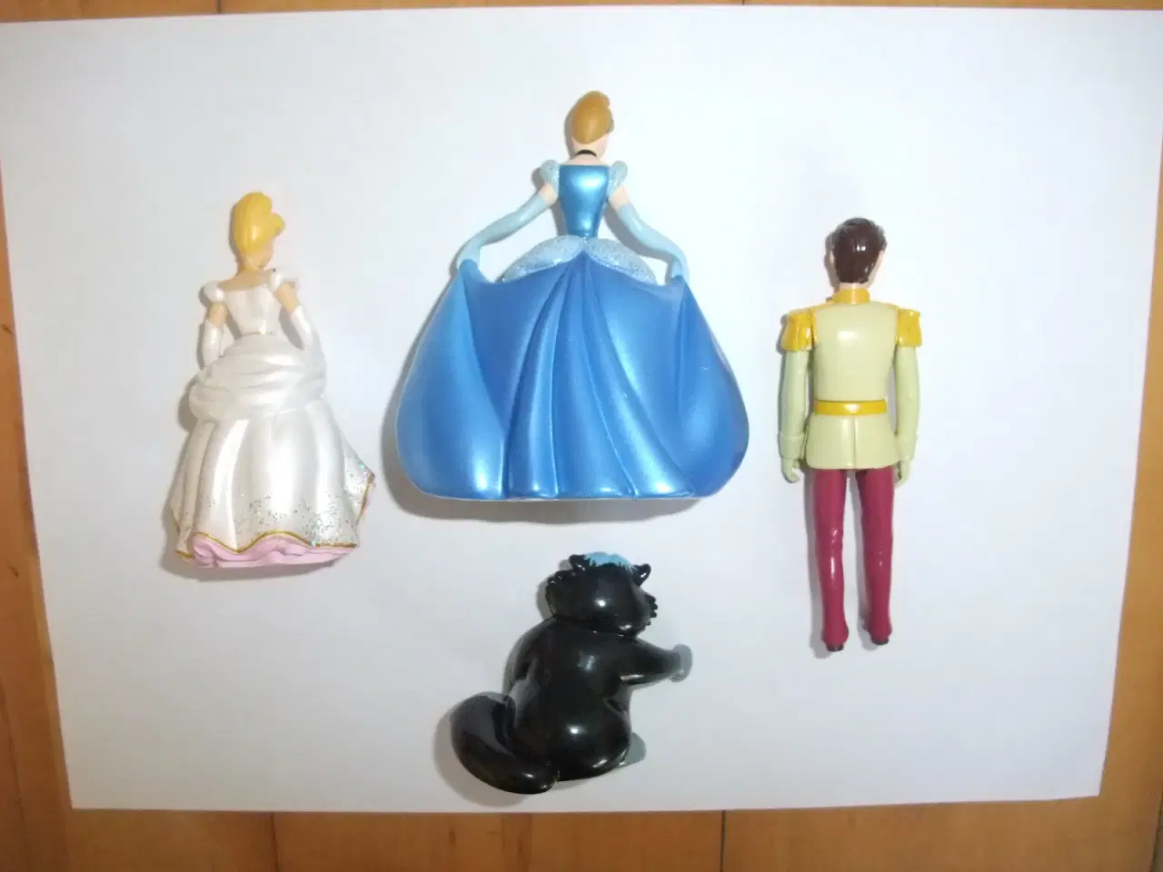 Billede 3 - Askepot Figurer