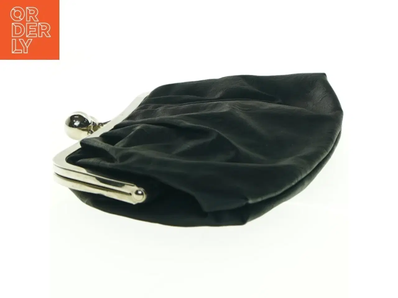 Billede 4 - Sort læderpung (str. 26 x 18 cm)
