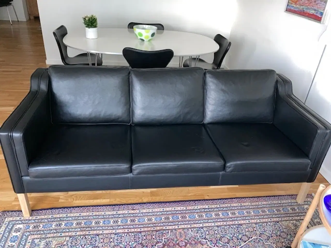 Billede 2 - 3 personers lædersofa Stouby