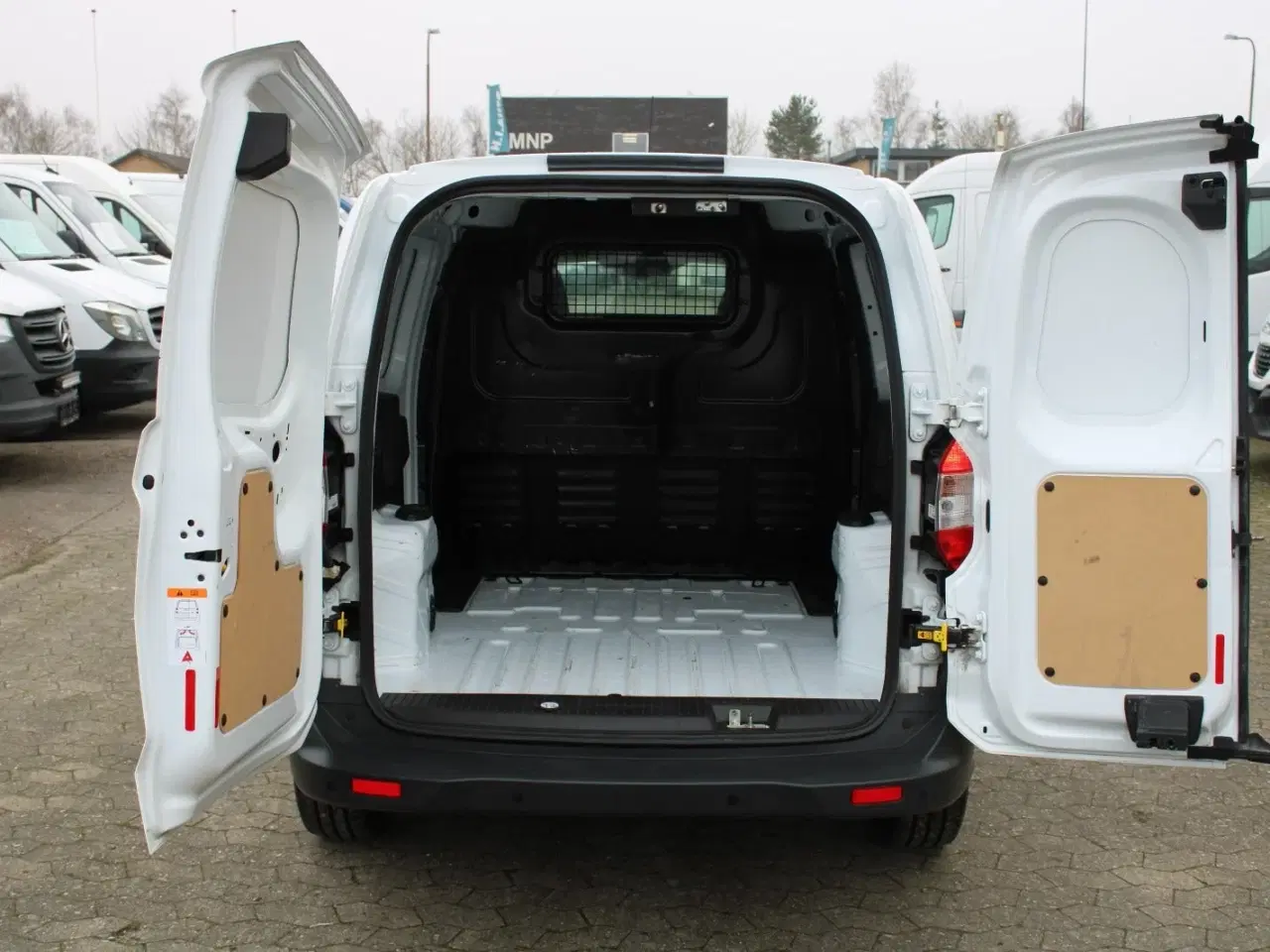 Billede 6 - Ford Transit Courier 1,5 TDCi 100 Trend