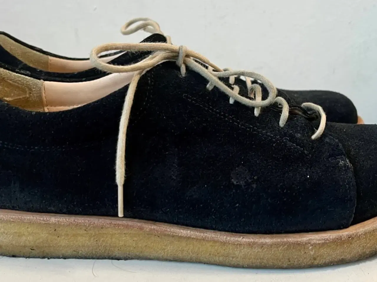 Billede 4 - Angulus, snøresko, str 41