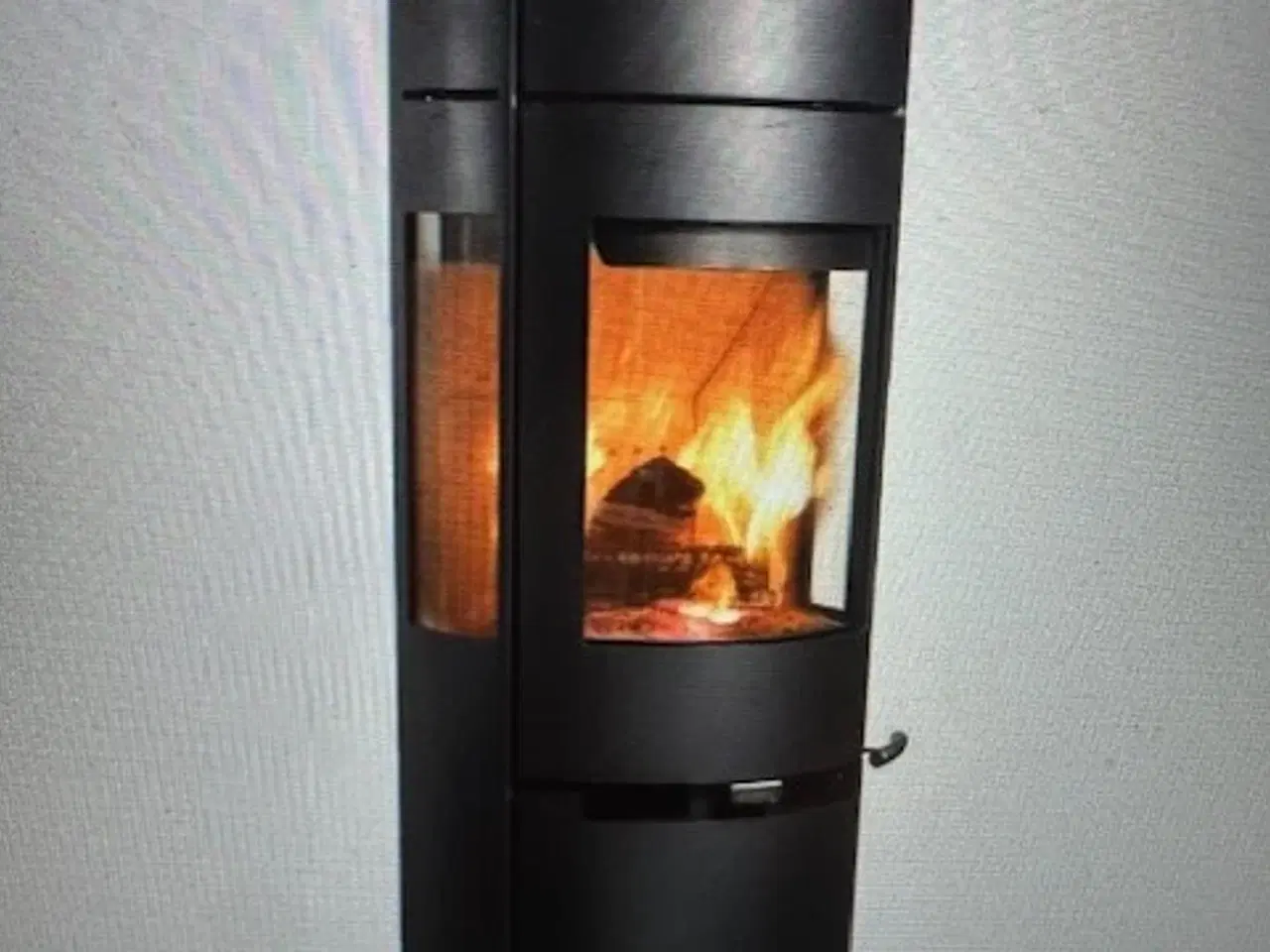 Billede 1 - Brændeovn KØBES straks