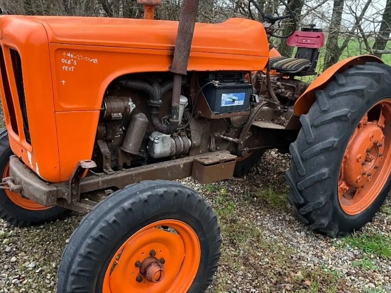 Billede 1 - Fiat Oldtimer traktor Traktor 2 WD