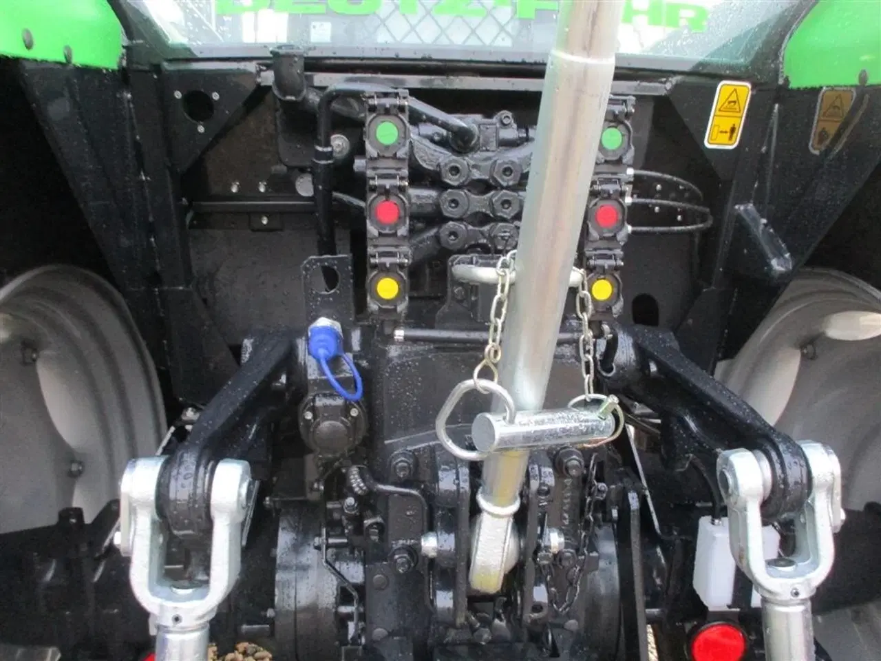 Billede 17 - Deutz-Fahr Agrofarm 115G with 30F+30R Hi-Lo and CreepGea