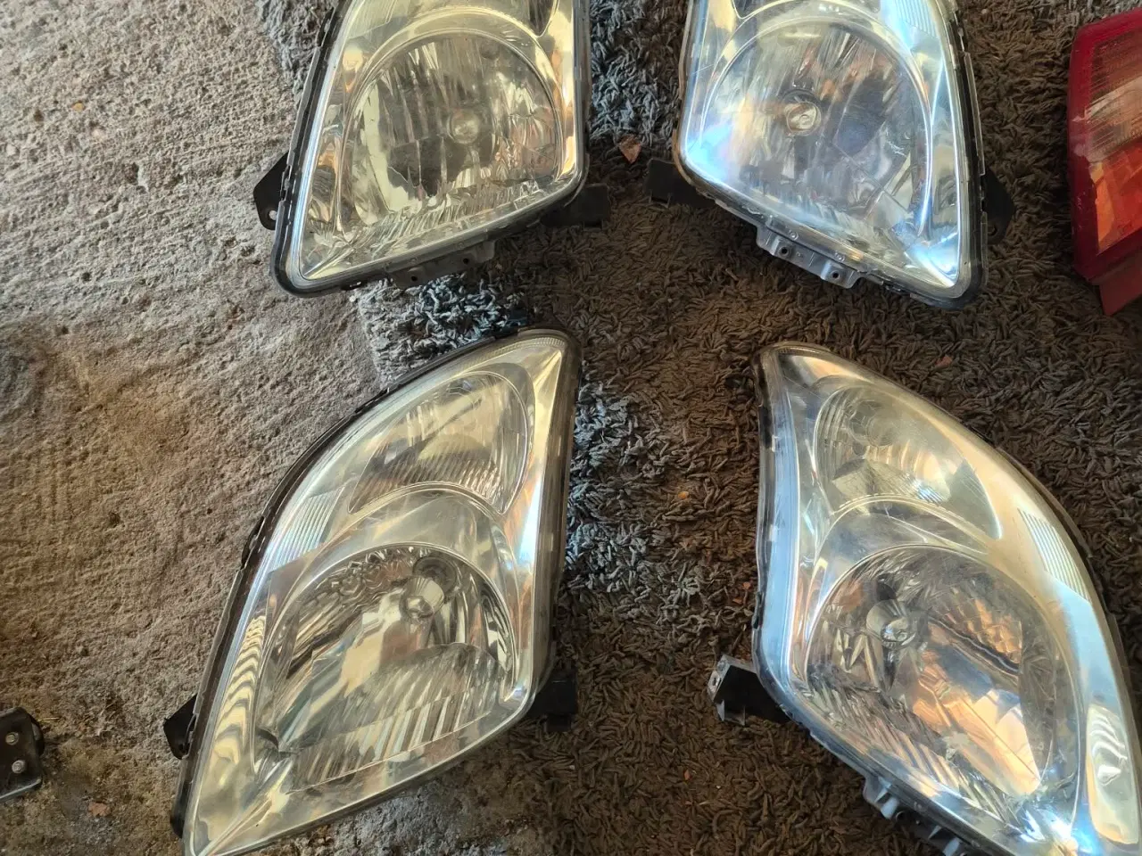 Billede 1 - Suzuki Swift div. dele sælges