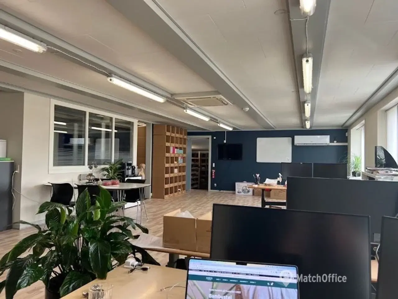 Billede 3 - Kontor og lager til iværksættere og webshops i Esbjerg