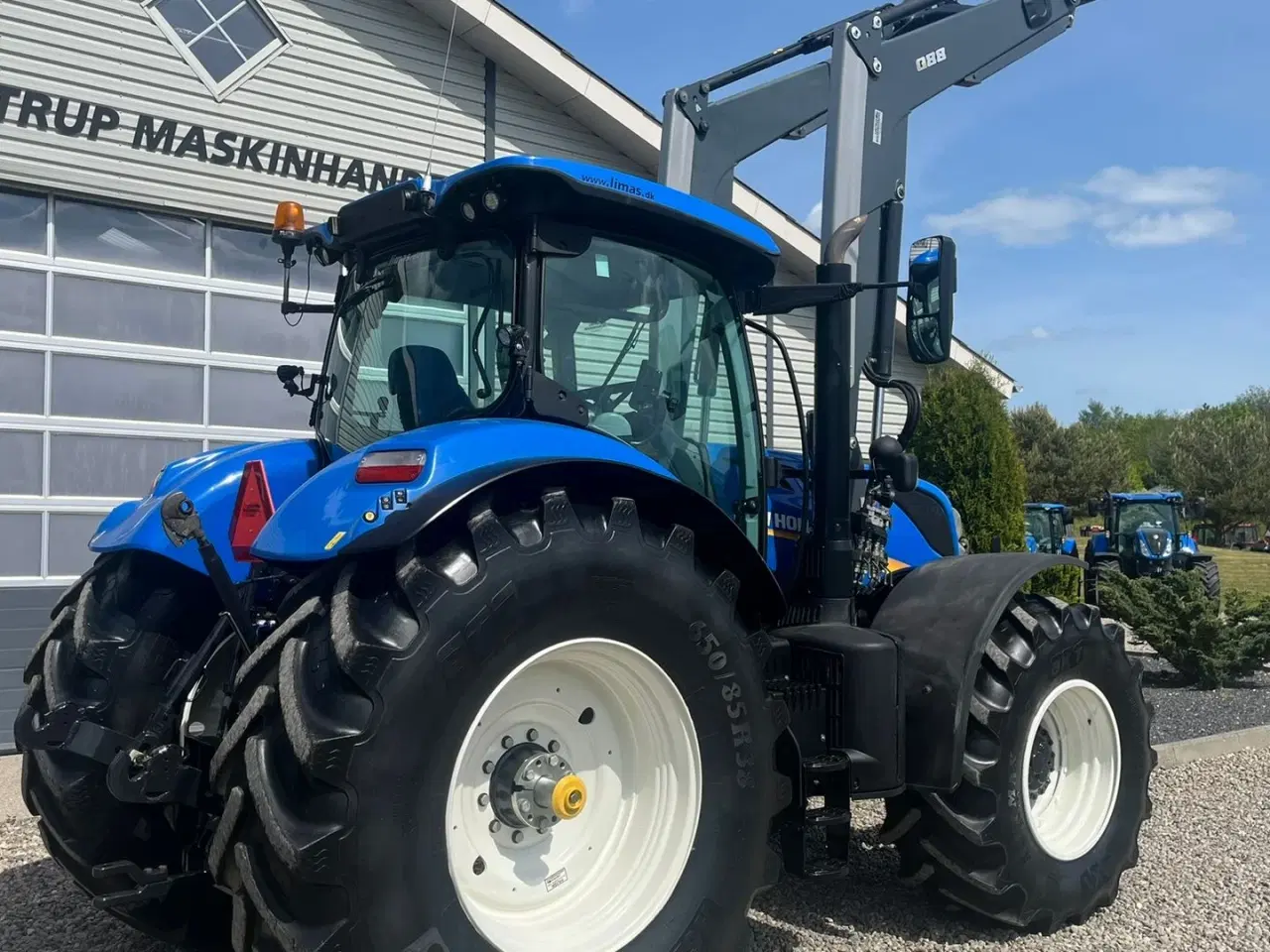 Billede 18 - New Holland T7.270 AC med frontlift og frontlæsser