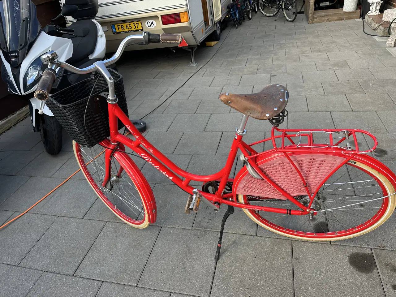 Billede 9 - Købt til 5899 kr 🤑 lækker model