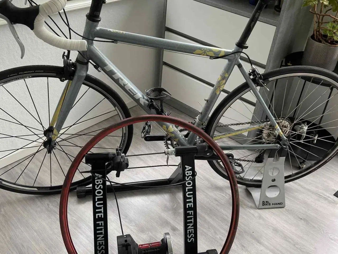 Billede 1 - Racercykel Trek Lexa stel 54