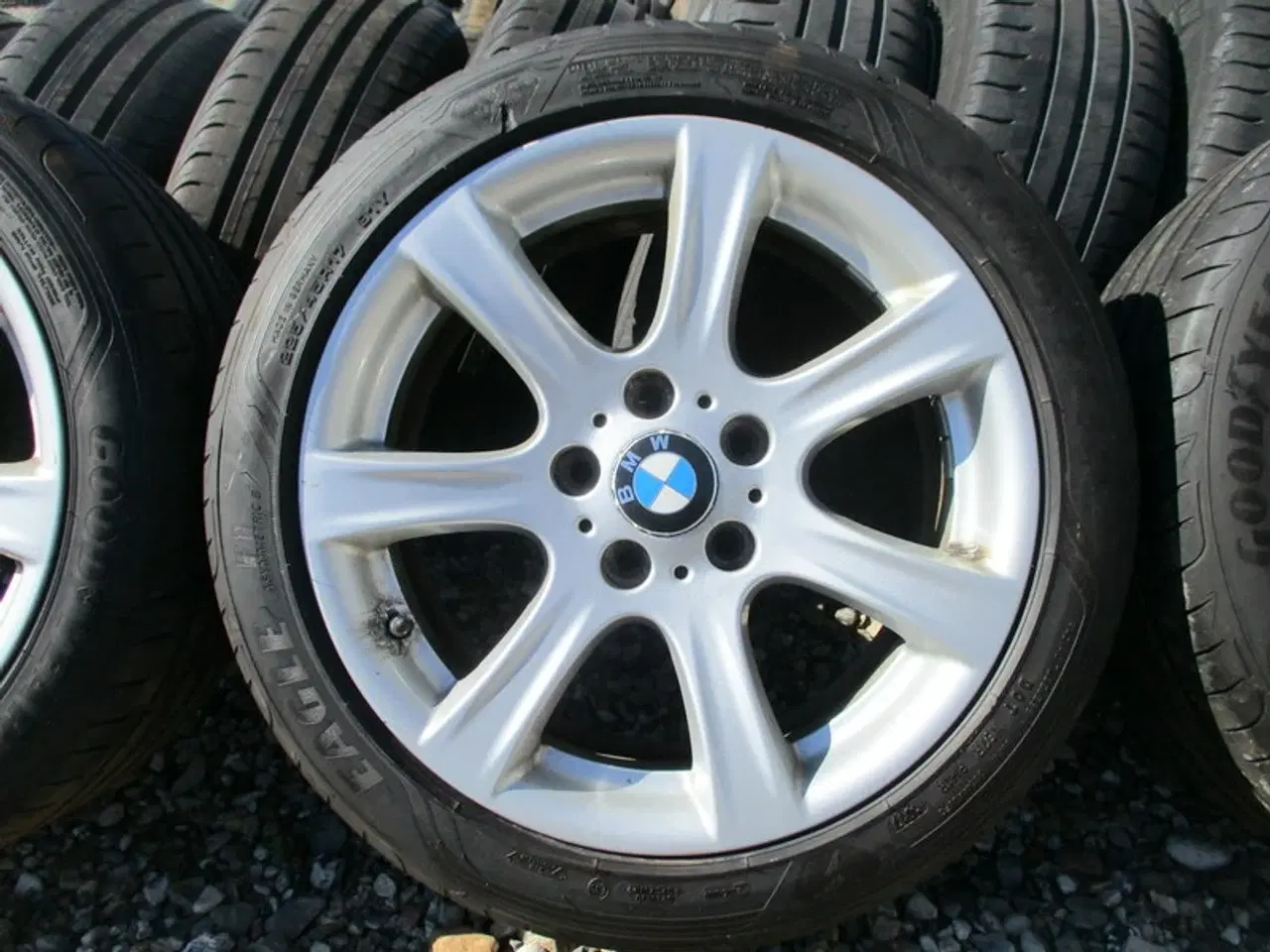 Billede 4 - 17" orig. BMW 8x17" ET34 225/45/17" sommerdæk