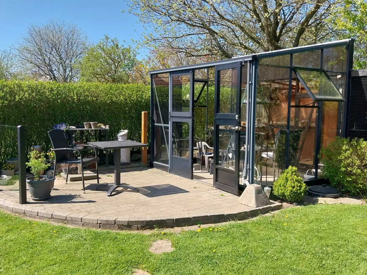 Billede 1 - Juliane vægdrivhus  sort alu  6.6 m2