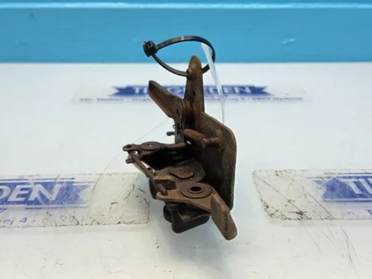 Billede 12 - Valmet 705 Dør Lås R. 70039000