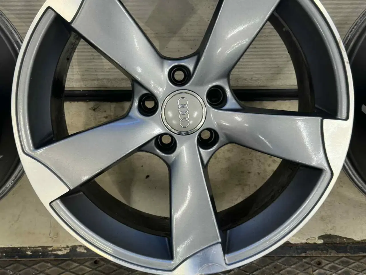 Billede 5 - 18” Alu-fælge fra Audi a5