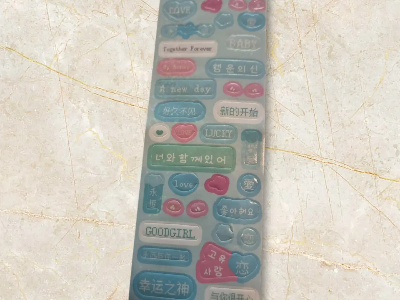 Billede 1 - Farverige Klistermærker med Kærlighed og Ord på Fl