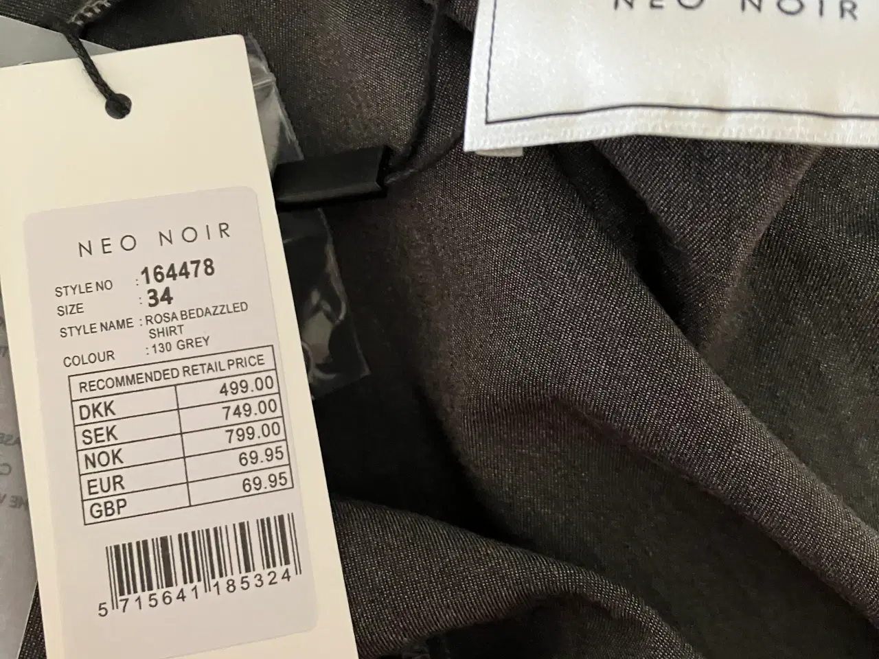Billede 4 - Neo Noir skjorte i størrelse 34 til kvinder.