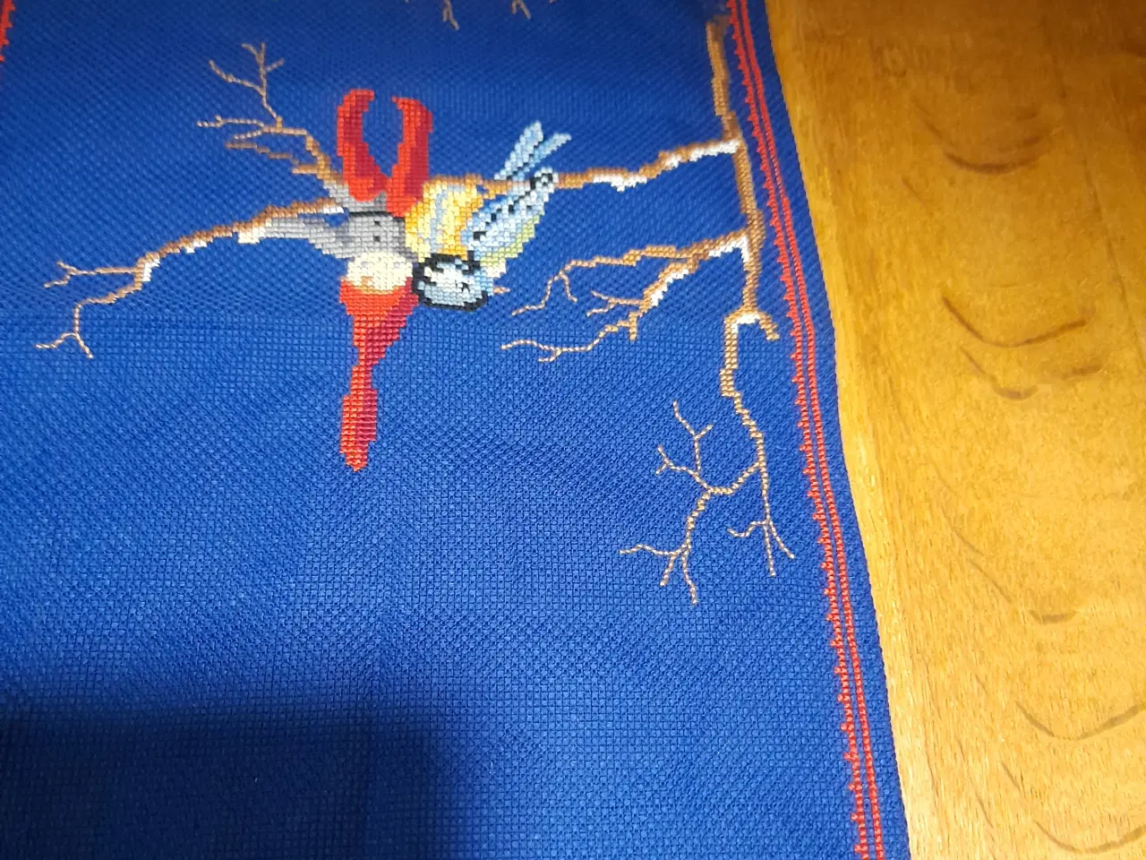 Billede 4 - Virkelig yndig juleløber,