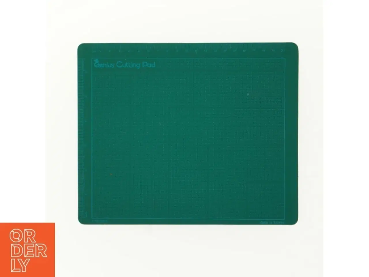 Billede 1 - Cutting pad og mousepad fra Genius (str. 22 x 18)