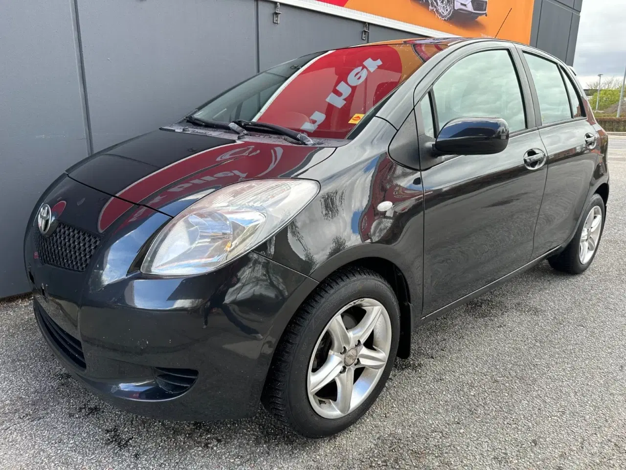 Billede 2 - Toyota Yaris 1,3 Sol