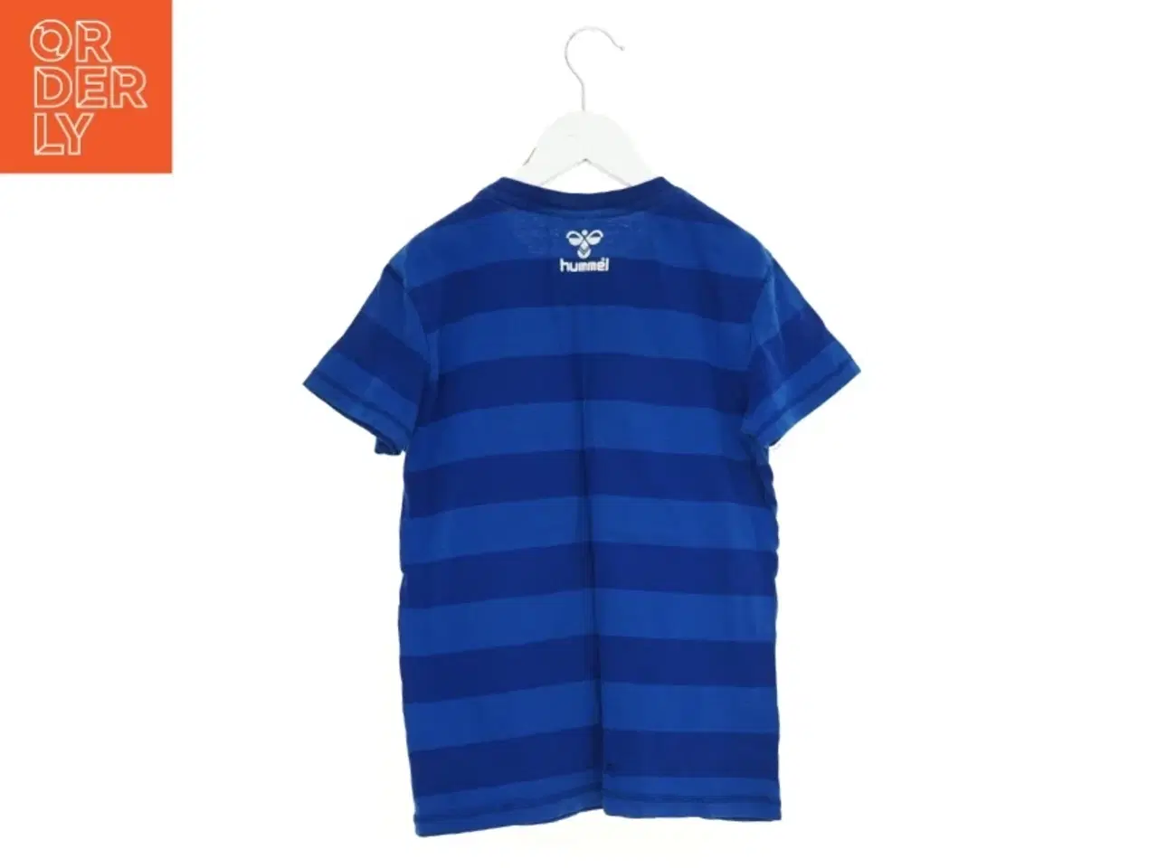 Billede 2 - T-Shirt fra Hummel (str. 140 cm)