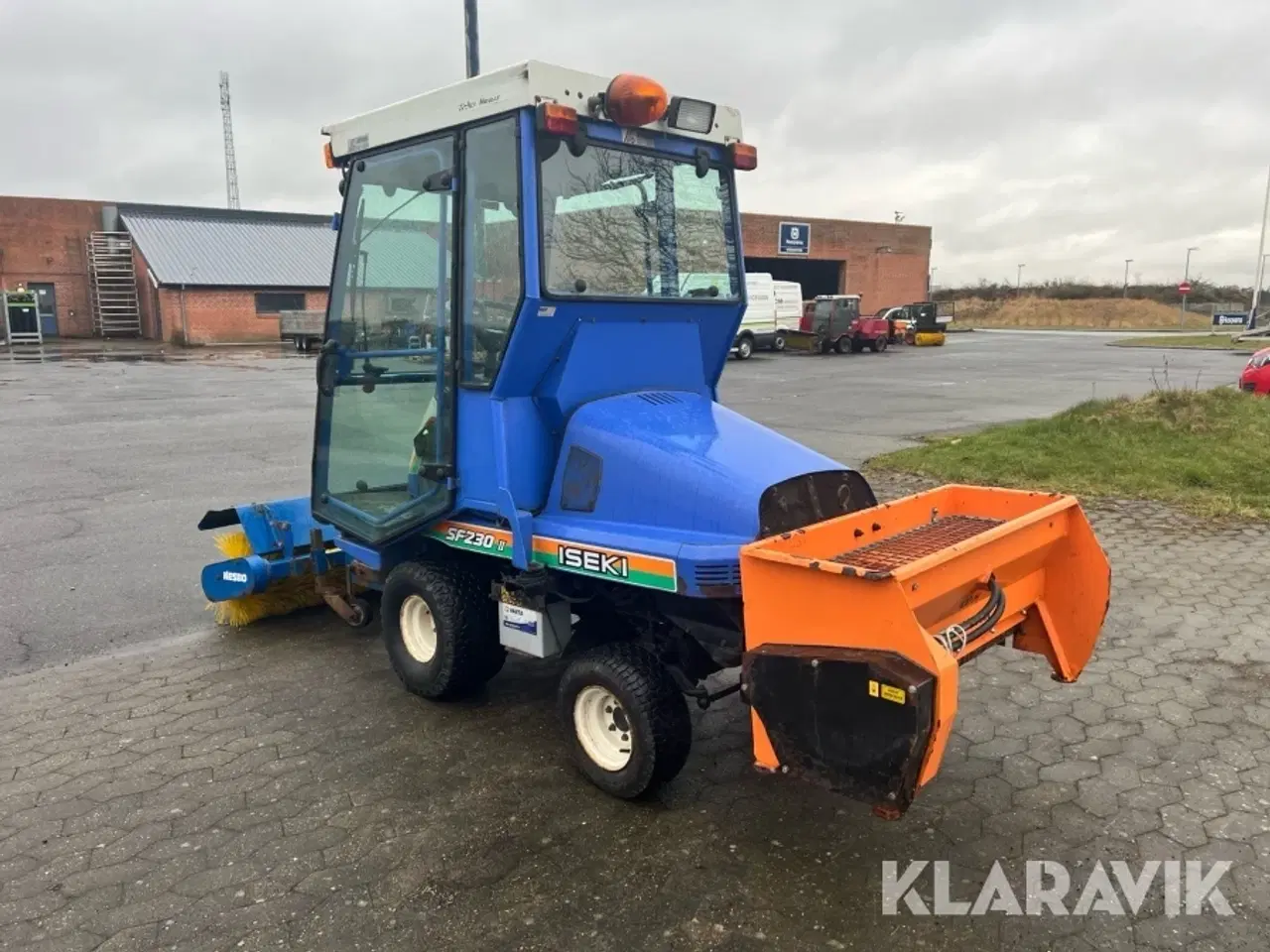 Billede 4 - Redskabsbærer Iseki SF230