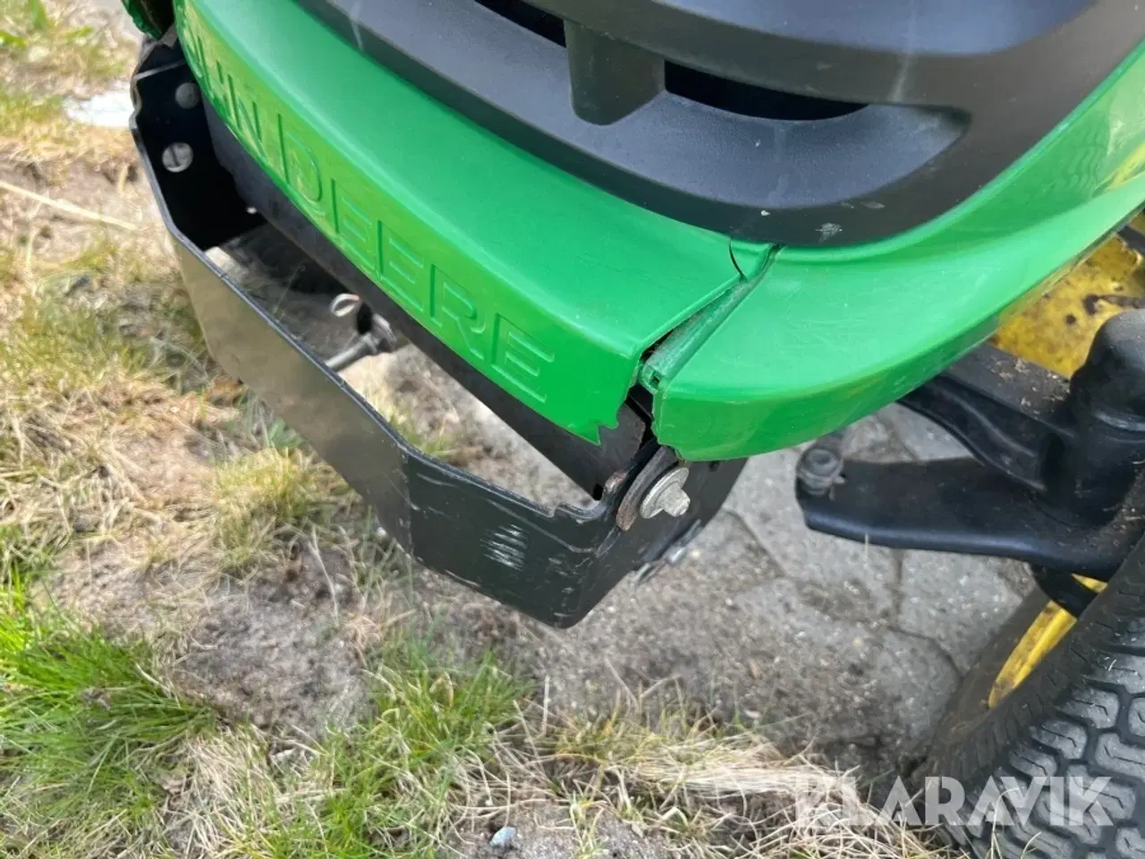 Billede 12 - Græsslåmaskine John Deere X304