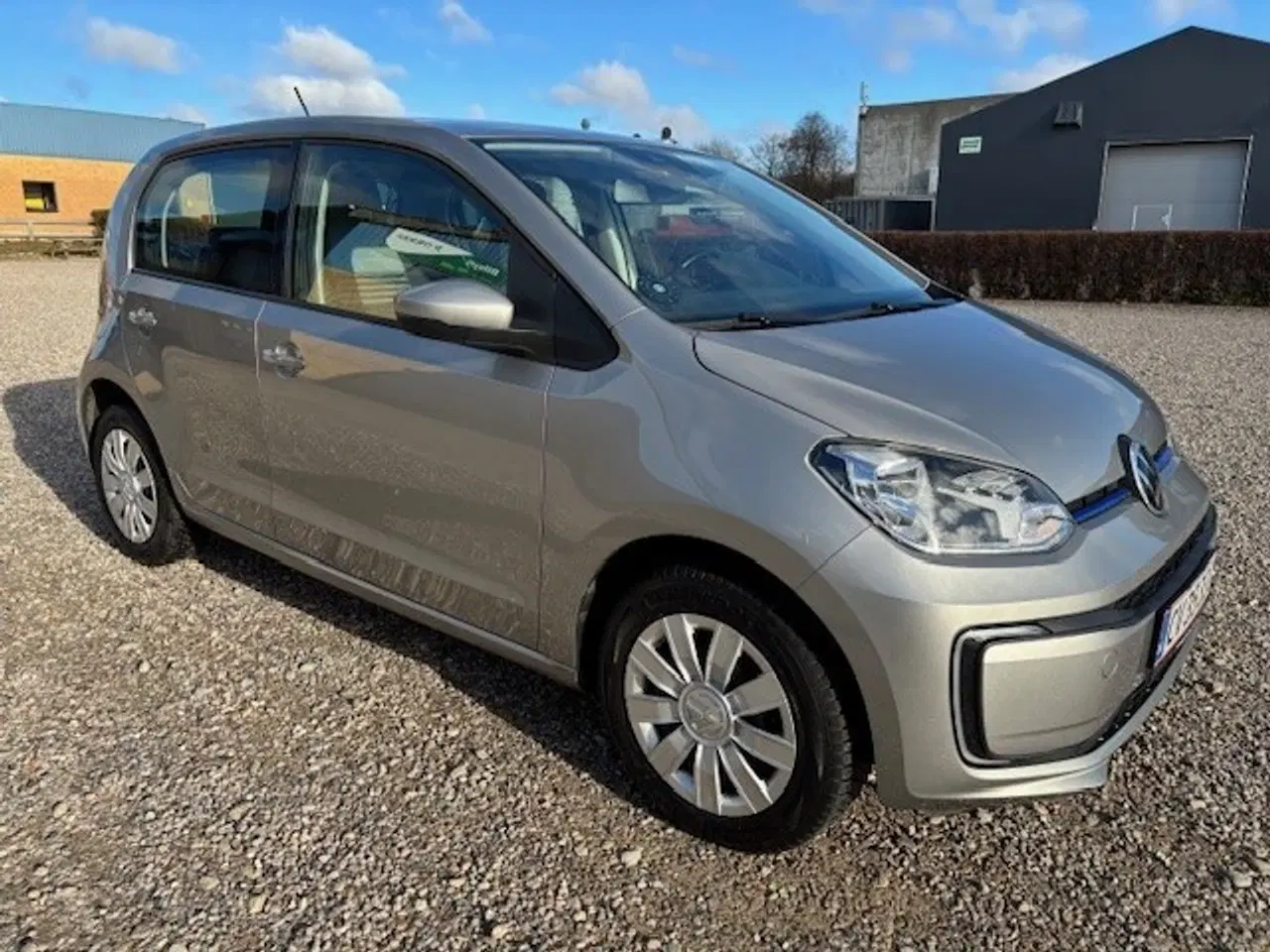 Billede 3 - Velholdt VOLKSWAGEN E-Up!