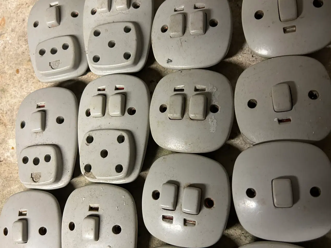 Billede 1 - Stikontakter