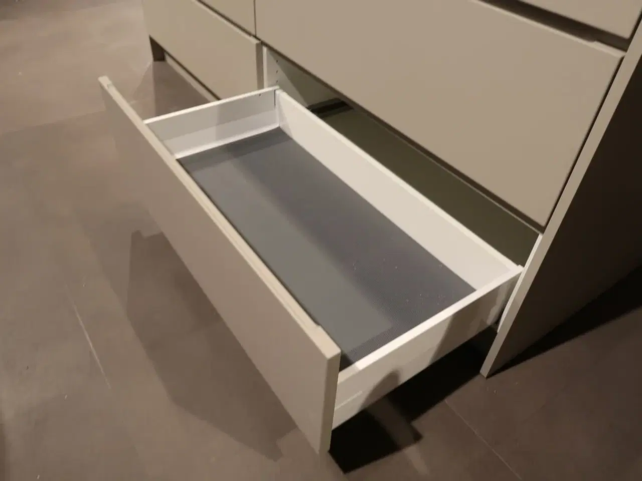 Billede 19 - Kvik køkken - MANO arizona beige