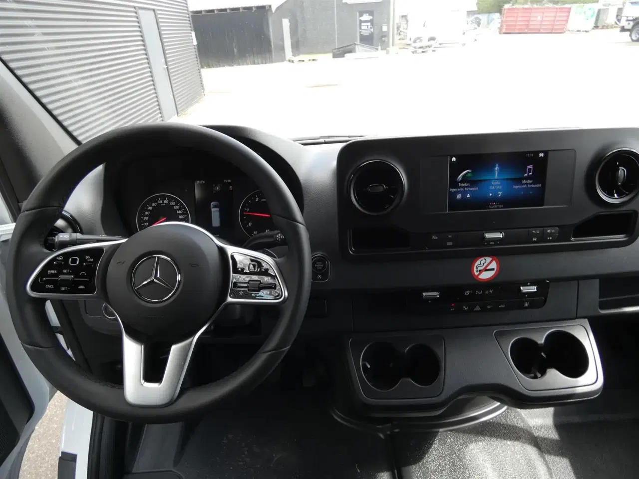 Billede 10 - Mercedes-Benz Sprinter 317 2,0 CDI A2 H2 RWD 9G-Tronic 170HK Van Aut.