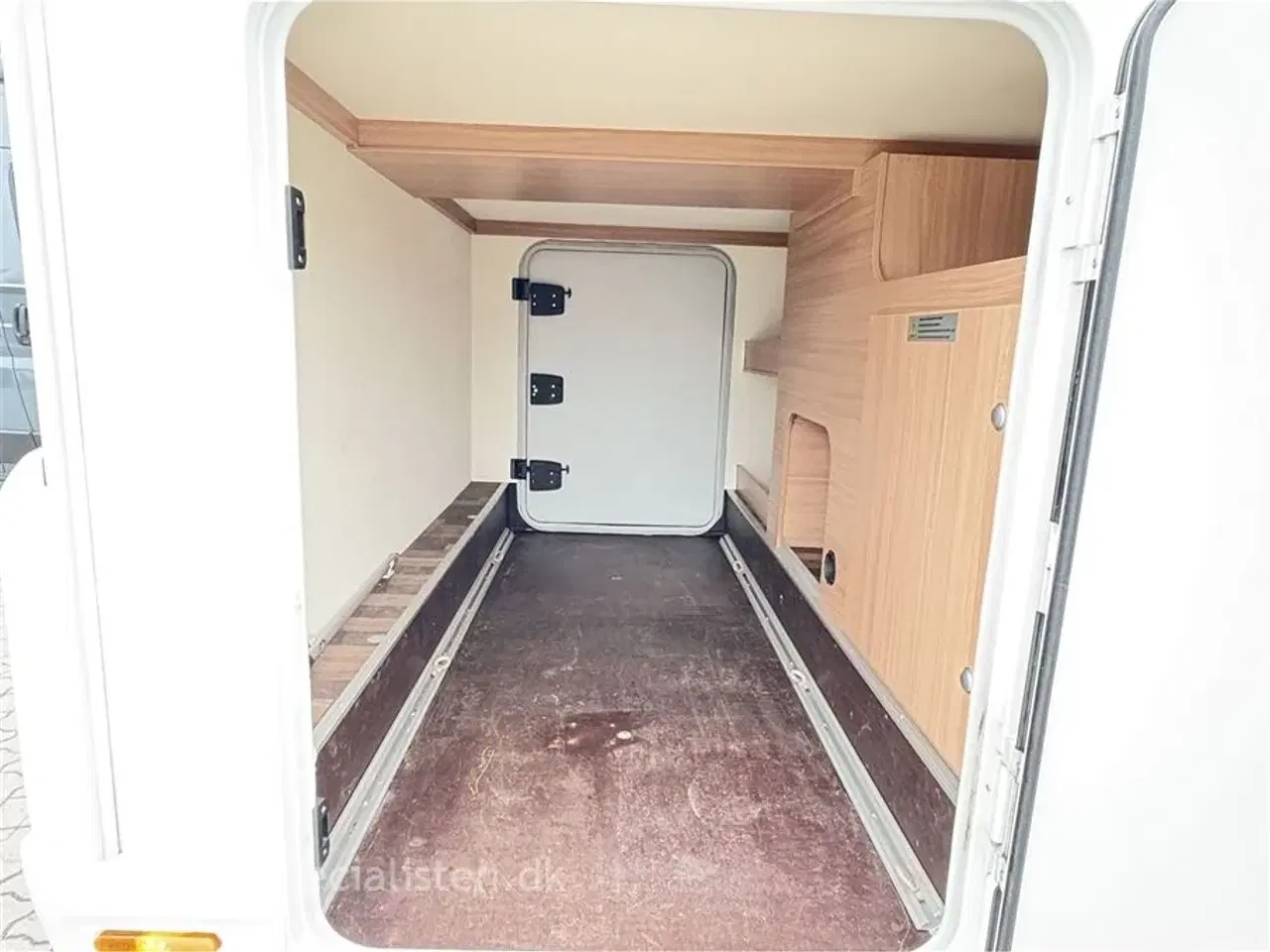 Billede 4 - 2016 - Knaus Sky TI 650 MEG Knaus Sky Ti 650 MEG Silver Selection 2016 - Kan ses nu hos Camping-Specialisten.dk