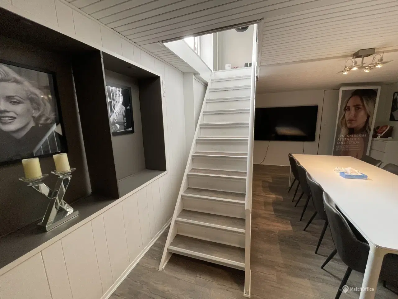 Billede 25 - SUPER GODT BELIGGENDE HJØRNELEJEMÅL UDLEJES