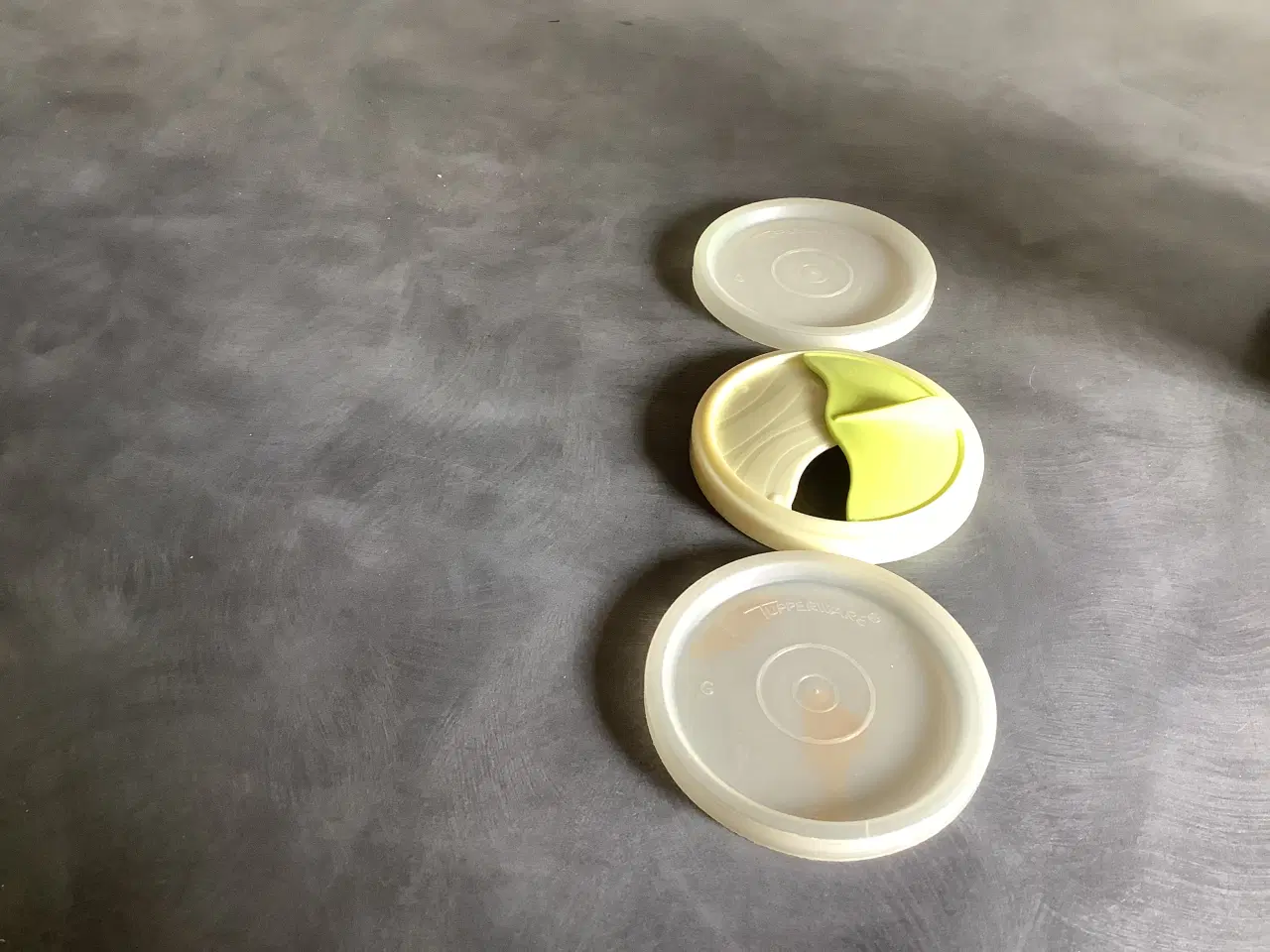 Billede 5 - Tupperware ketchup og sennep bøtter