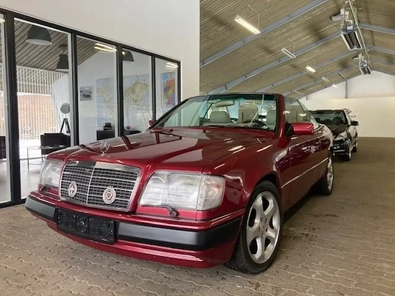 Billede 1 - Mercedes 300 CE-24 3,0 Cabriolet aut.