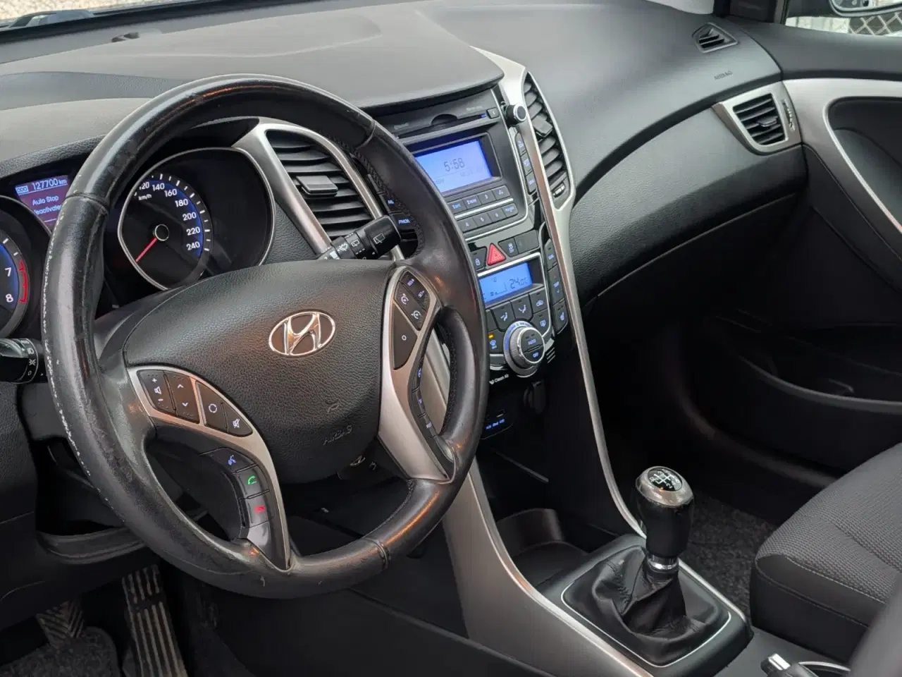 Billede 10 - Hyundai i30 1,6 GDi Style CW Eco