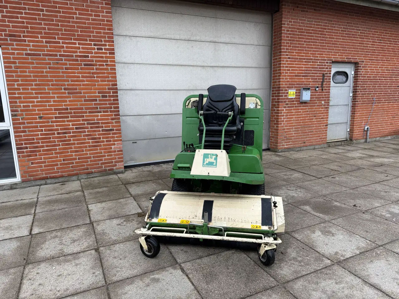 Billede 1 - Amazone ph125 vertikalskærer og klipper i en 