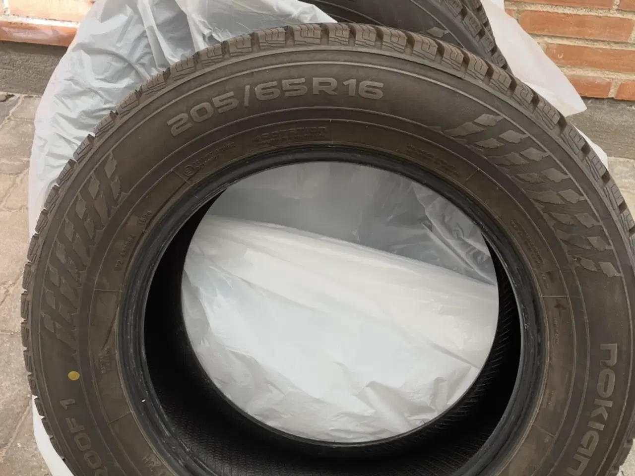 Billede 4 - Vinterdæk som nye 
