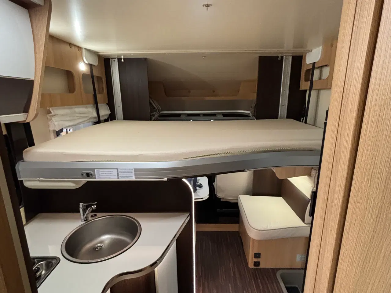 Billede 14 - Autocamper til salg - McLouis MC4 273