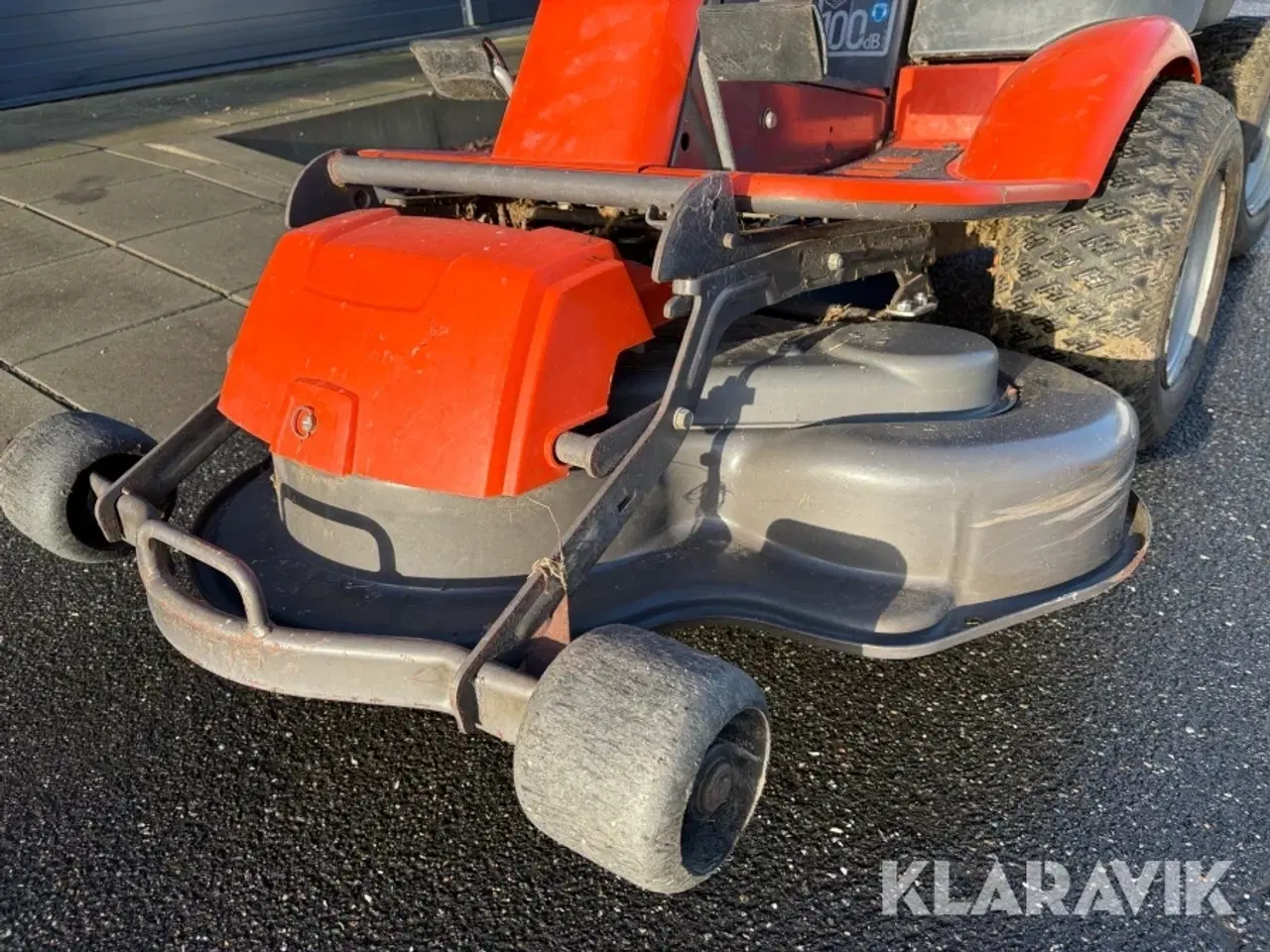 Billede 10 - Græsslåmaskine Husquarna R11C