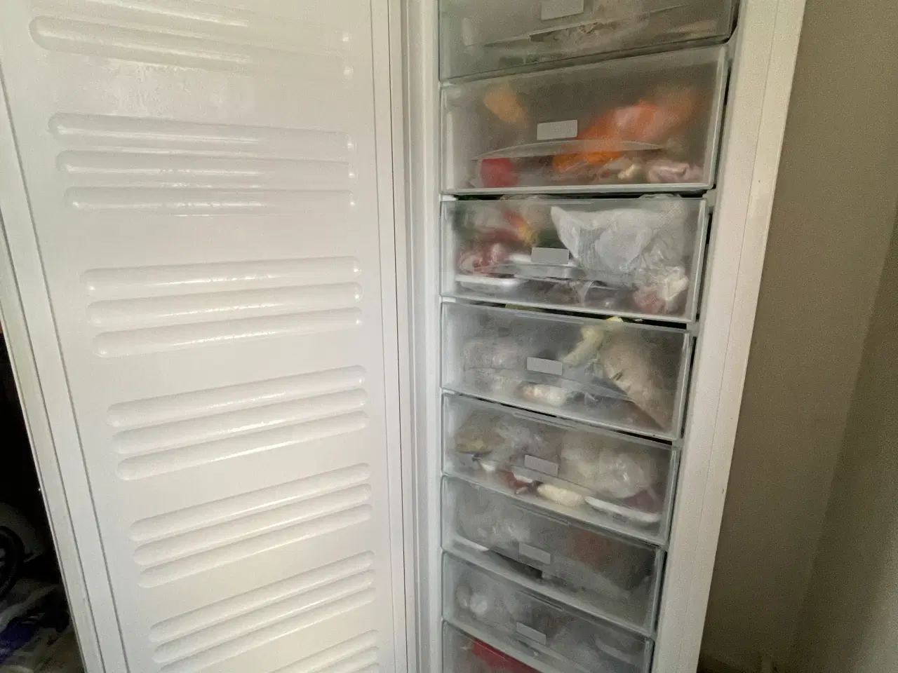 Billede 7 - Skabsfryser fra miele