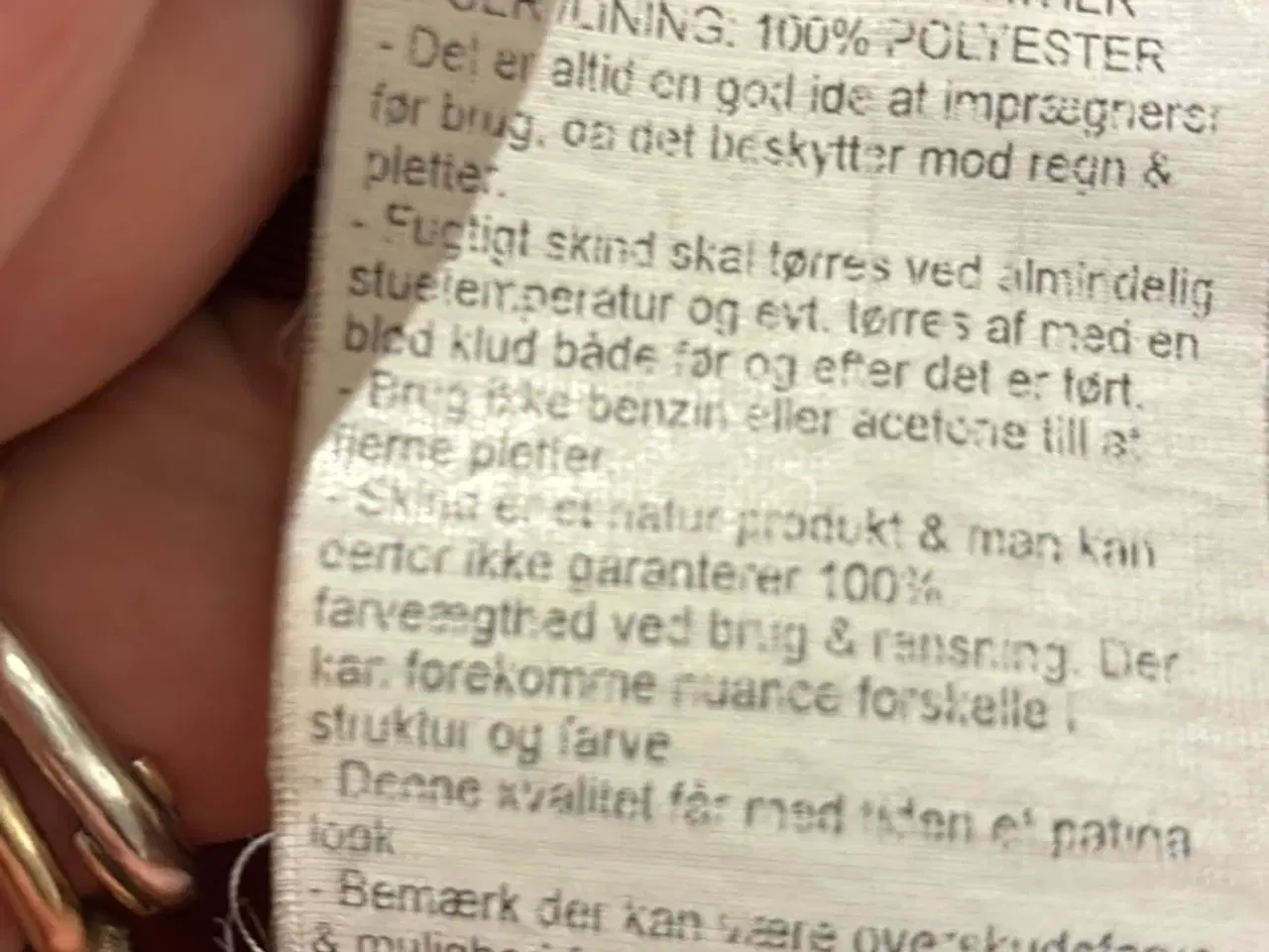 Billede 2 - Rød brugt skindfrakke, model Auluna